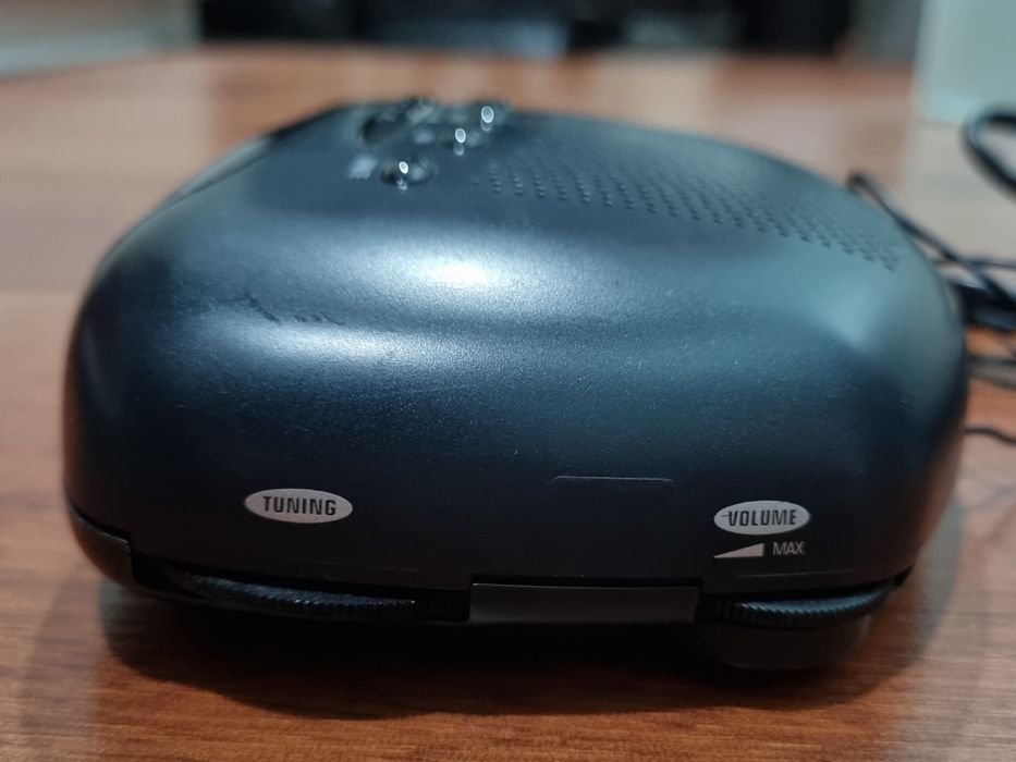 Thomson RR39 Alarm Clock Radio in Impeccable Condition and 100% Functional64286042469889122