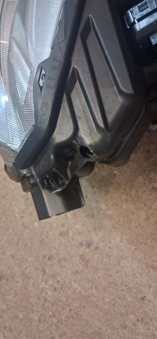 lampa lewa suzuki vitara