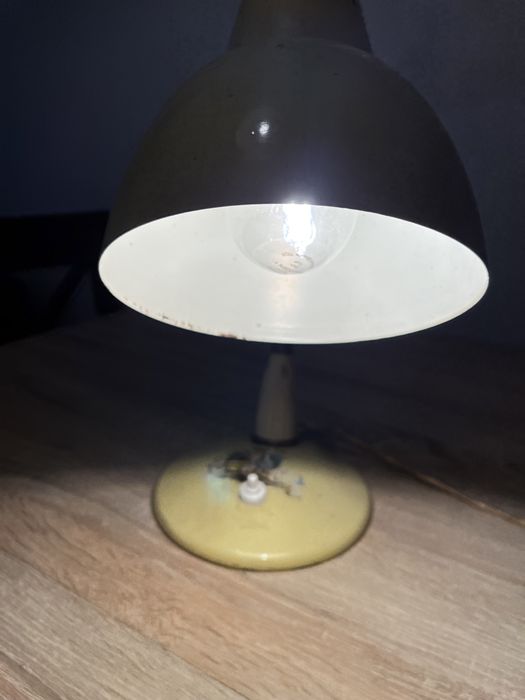 Lampka biurkowa lata 60-te PRL sprawna