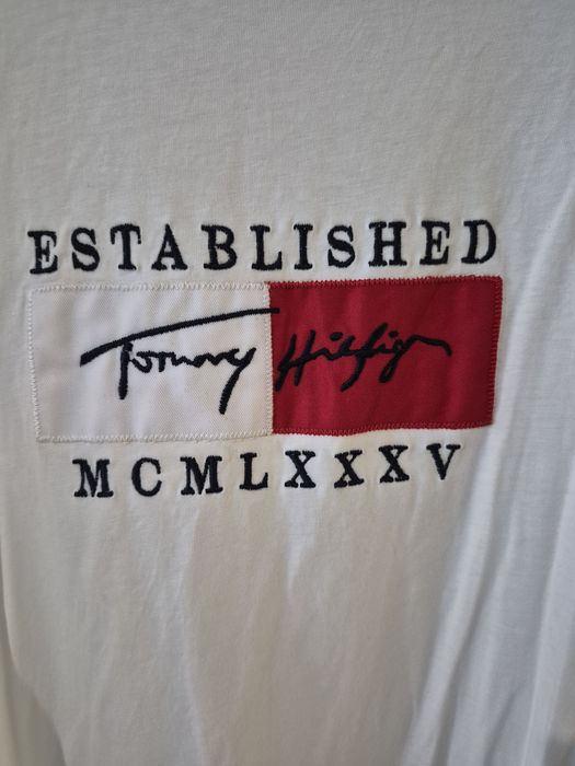 T-shirt Tommy Hilfiger Tamanho XL