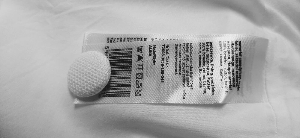 Nowa Tatuum 44 biała spódnica