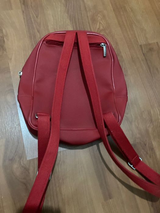 Malas lacoste vermelhas