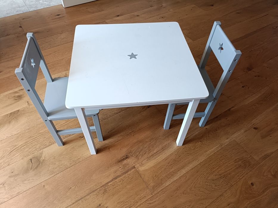 Mesa de atividade criança + 2 cadeiras