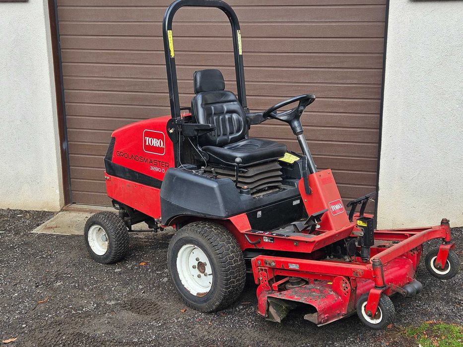 kosiarka traktorek Toro Groundsmaster 3280 -D diesel