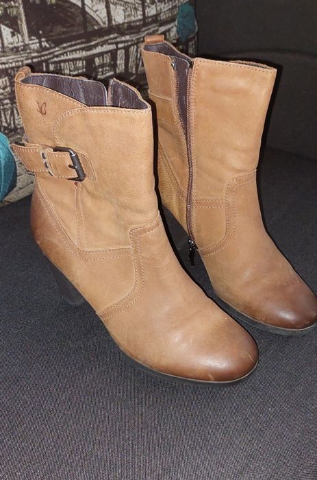 Ботинки ботильйони сапоги полусапожки Caprice розмір 38.5 чоботи