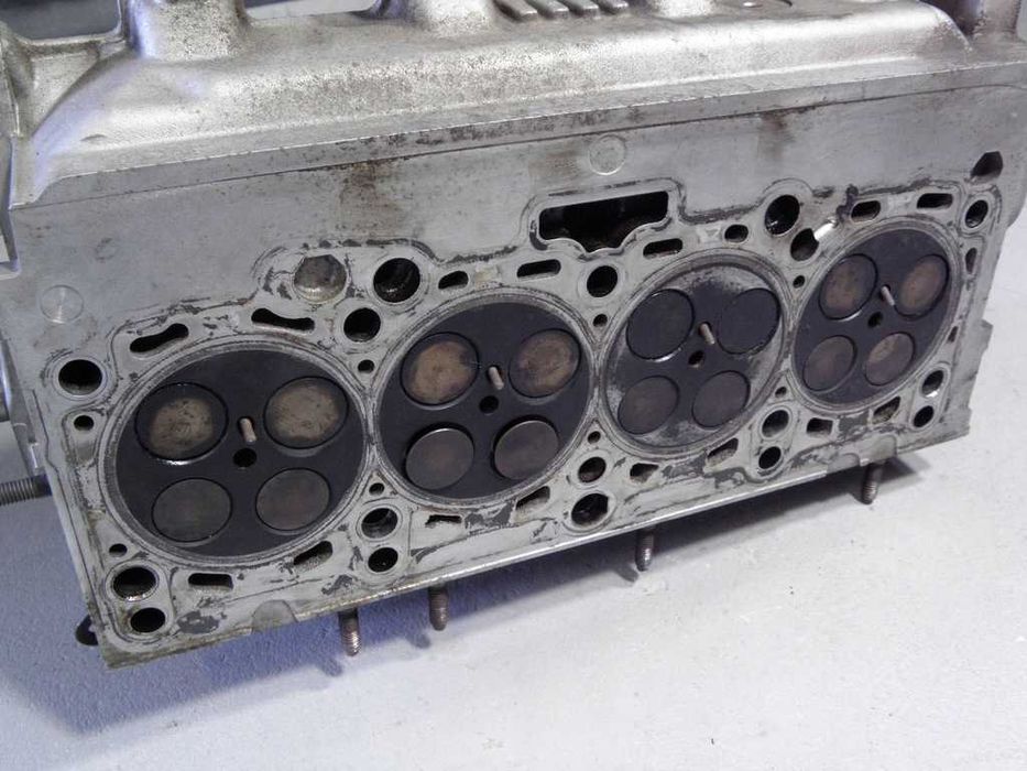 Головка блока Volkswagen Passat 2.0tdi Skoda 2.0 Audi Q5 2.0 A6 2.0tdi