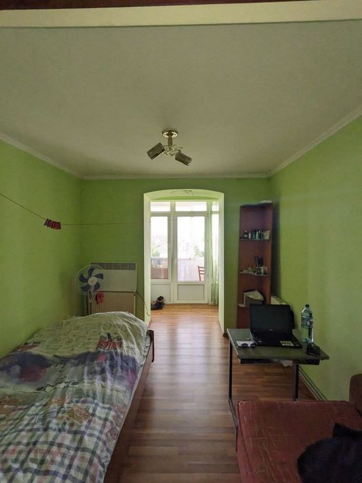 Продається квартира