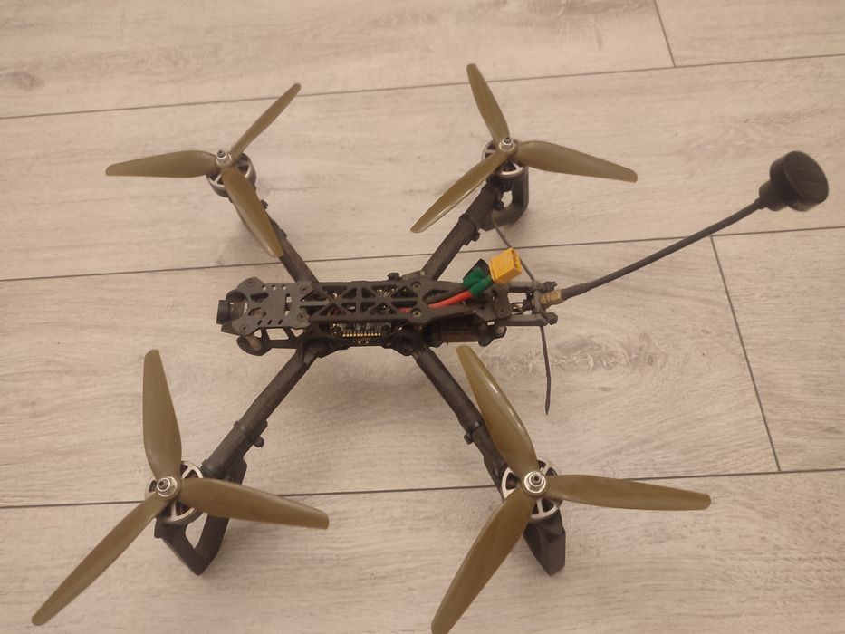 Квадрокоптер  FPV 7