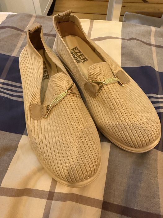 Lekkie Buty wsuwane damskie rozmiar 40