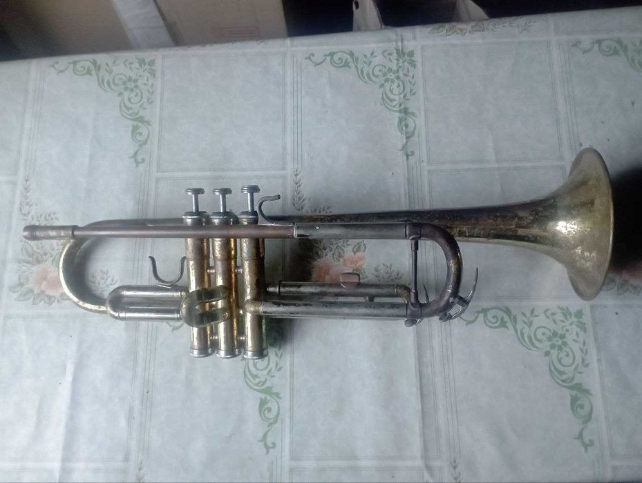 Труба Одісей Музична