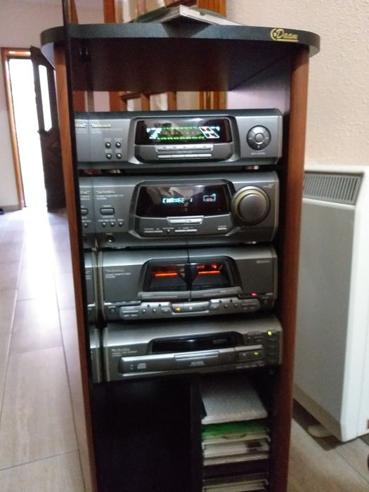 Hi-Fi Technics de 5 CD'S +Radio+Cassetes+ Móvel64552060469251123