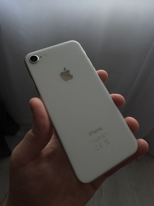 Iphone 8 64gb з дефектом камери