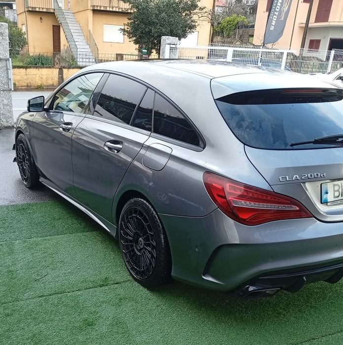 Mercedes CLA 200  AMG LINE 2017  Motor Mercedes 2143