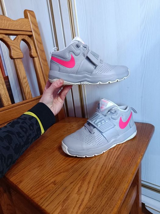 Зимові кросівки Nike Team Hustle D 8 Indonesia Оригінал