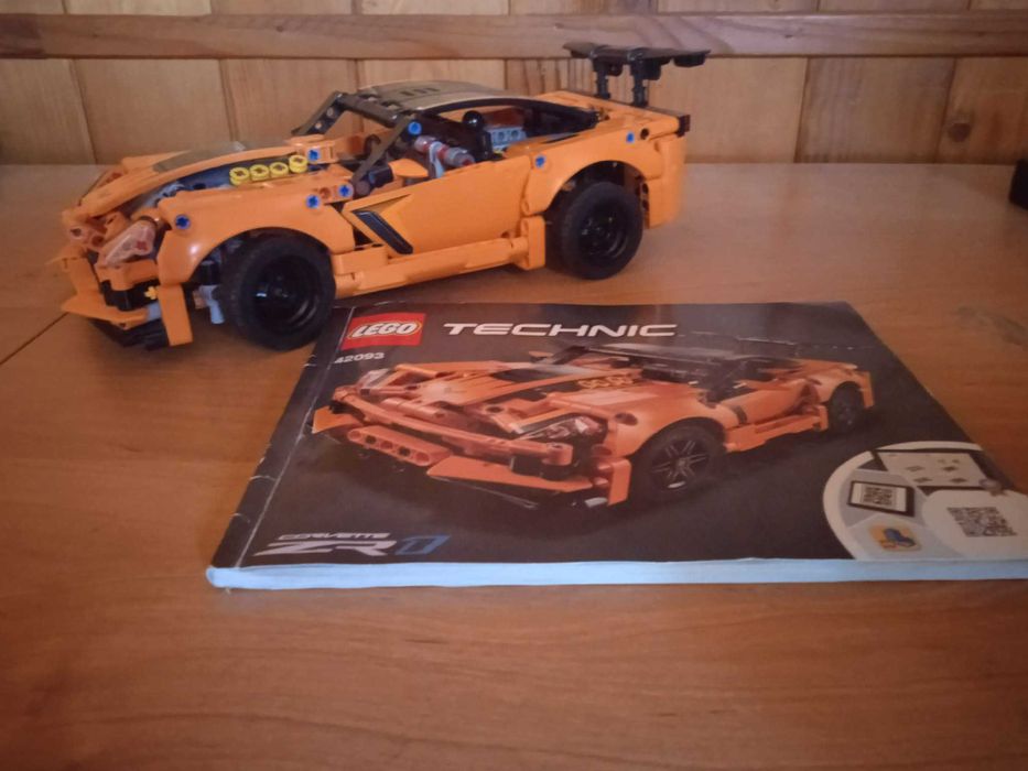 Lego Technic corvveta zestaw 42093