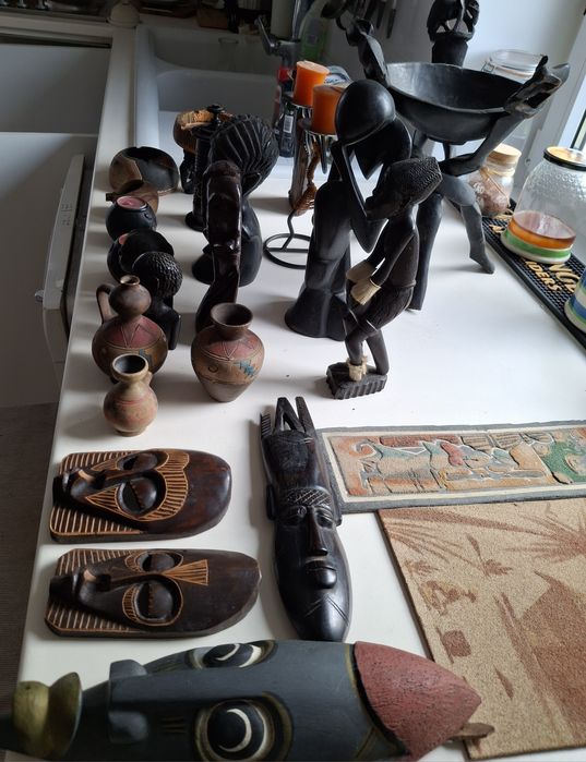 Lote peças  arte africana.