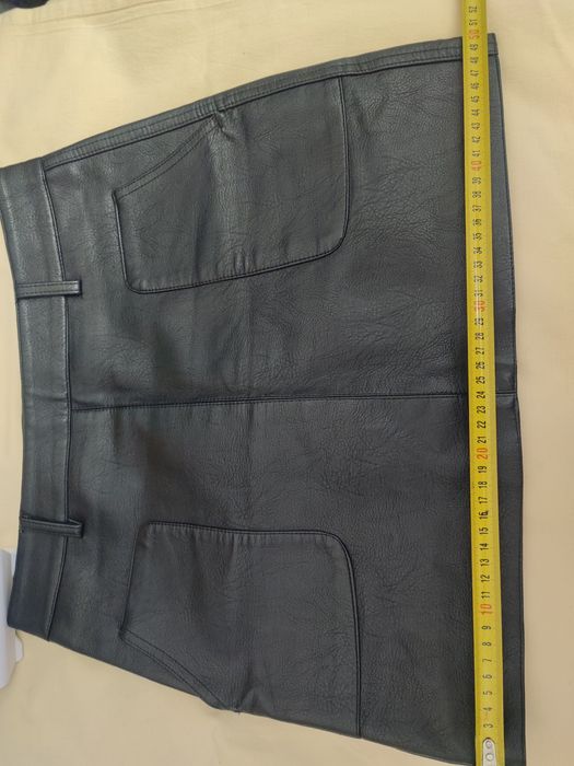 Юбка гарна з єкошкіри
