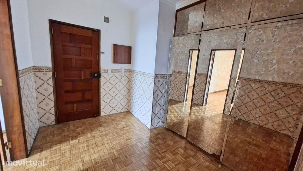 Apartamento T3 com 115m²  no Barreiro