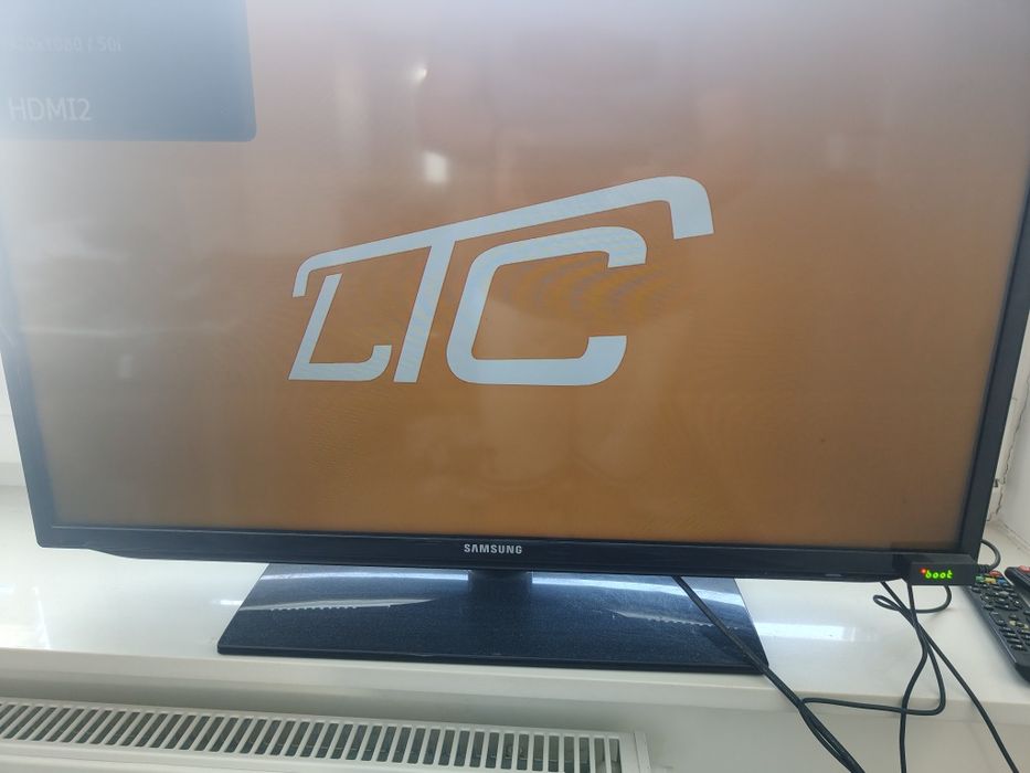 Tv Samsung UE32EH5020W
