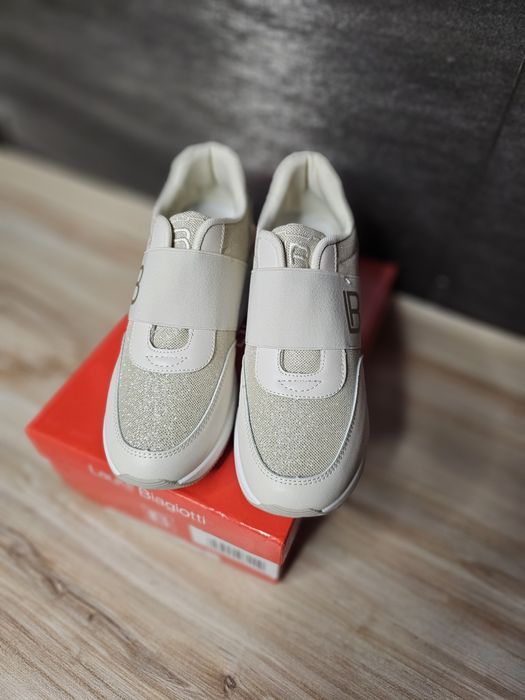 Buty damskie Laura biagiotti 39 nowe