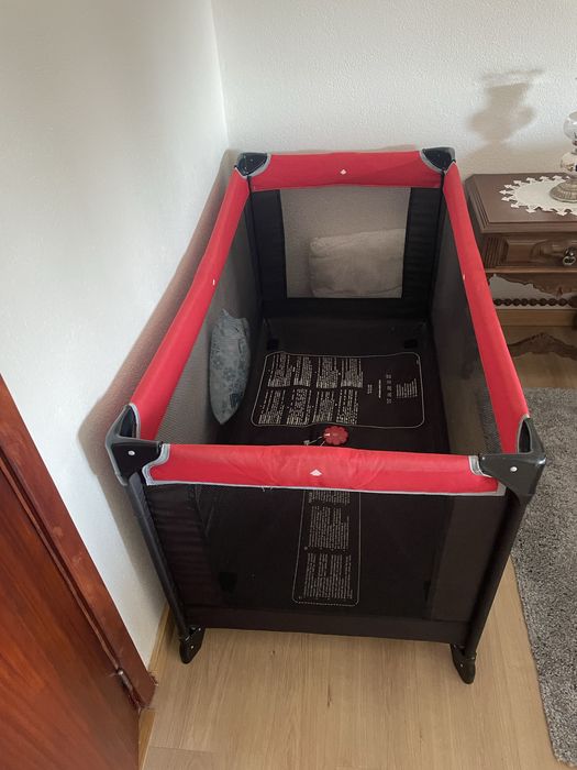 Vendo cama de viagem chicco com colchao