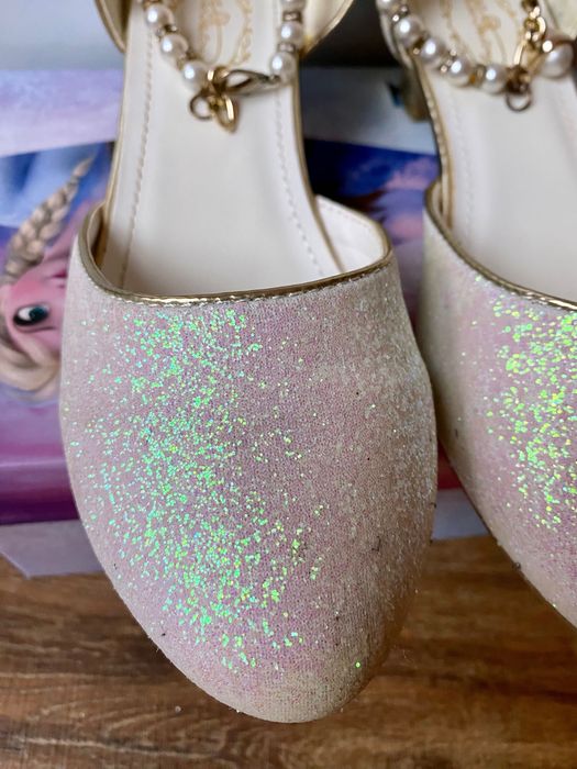 Brokatowe buty, baleriny z perłami i cyrkoniami rozmiar 36/37