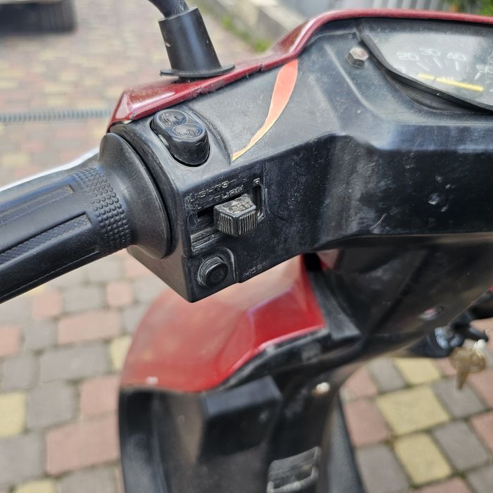 Мопед Suzuki , мопед Сузукі