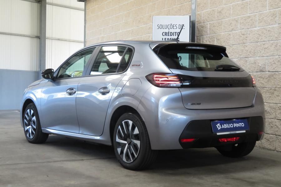 Peugeot e-208 50 kWh Active