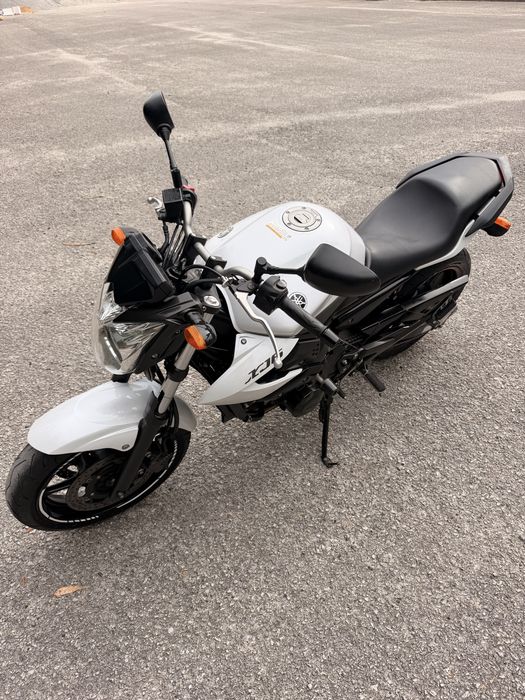 YAMAHA XJ6 N - 2013