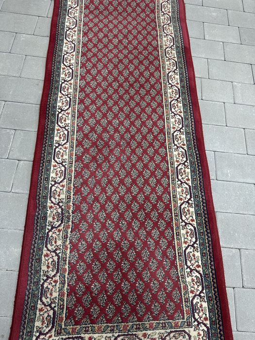 Доріжка для дому довга