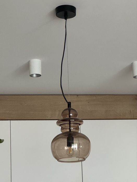 Szklana lampa wiszaca H&M