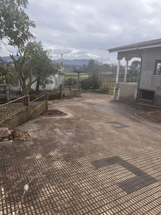 Quinta em Braga T8 com poço de água