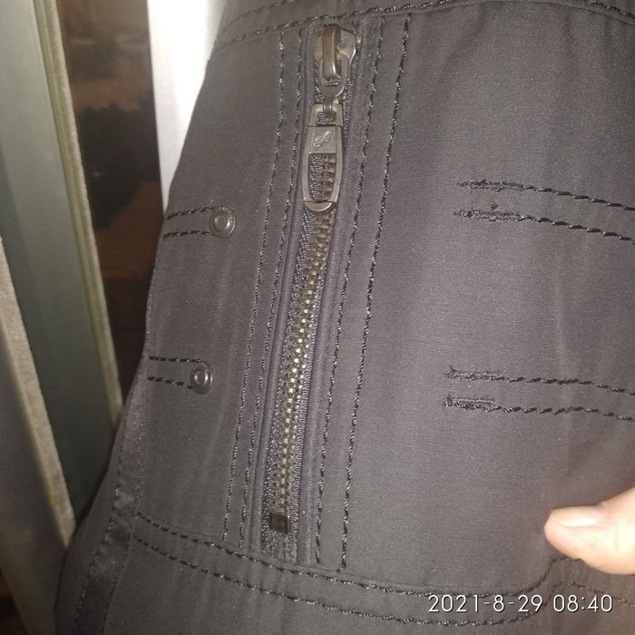 Продам куртку мужскую.