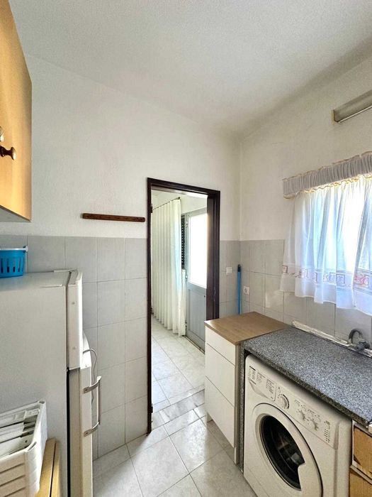 arrendamento de apartamento exclusivamente a professora