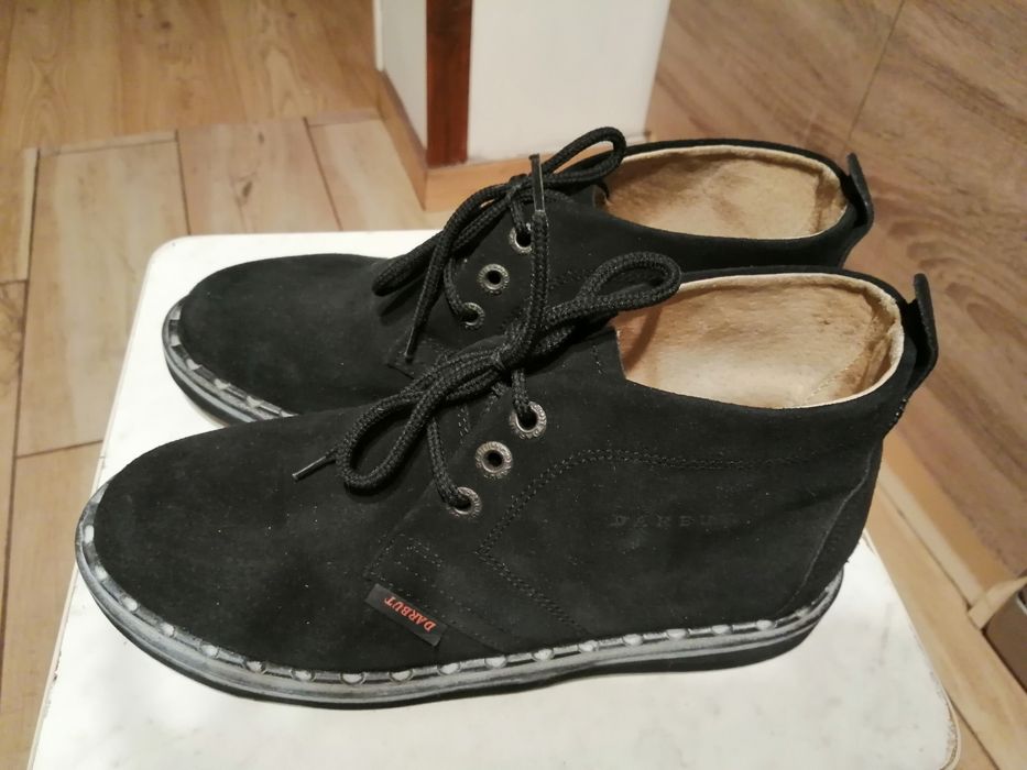 Czarne buty 38 zamsz