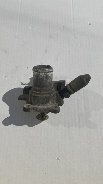 Термостат на Фіат дукато 2.3дизель