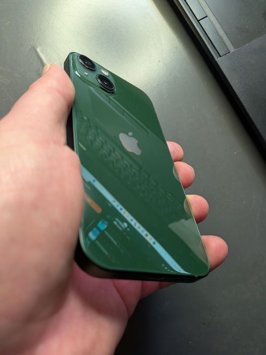 Apple iPhone 13 128 GB na gwarancji do 2027