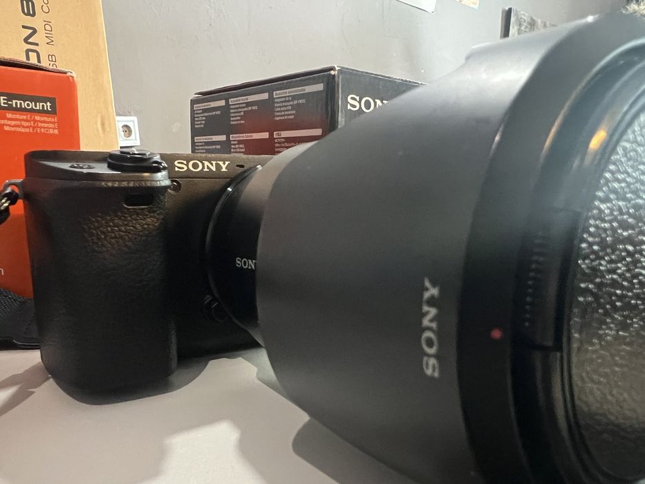 Sony A 6400 + EP Z 18-105