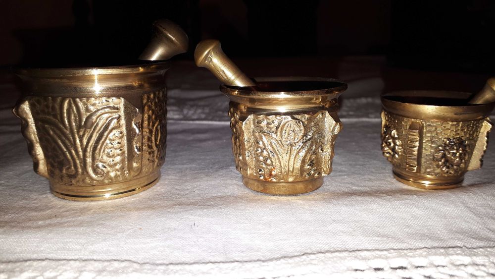 Almofarizes Antigos em Bronze