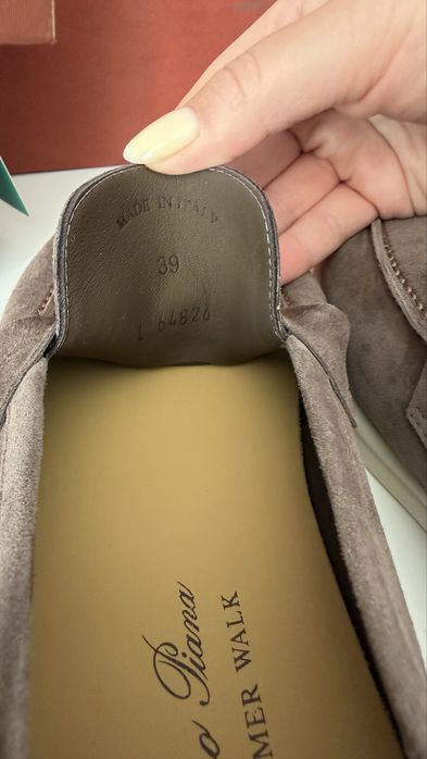 Ловери Loro Piana 37 лоро туфлі кеди