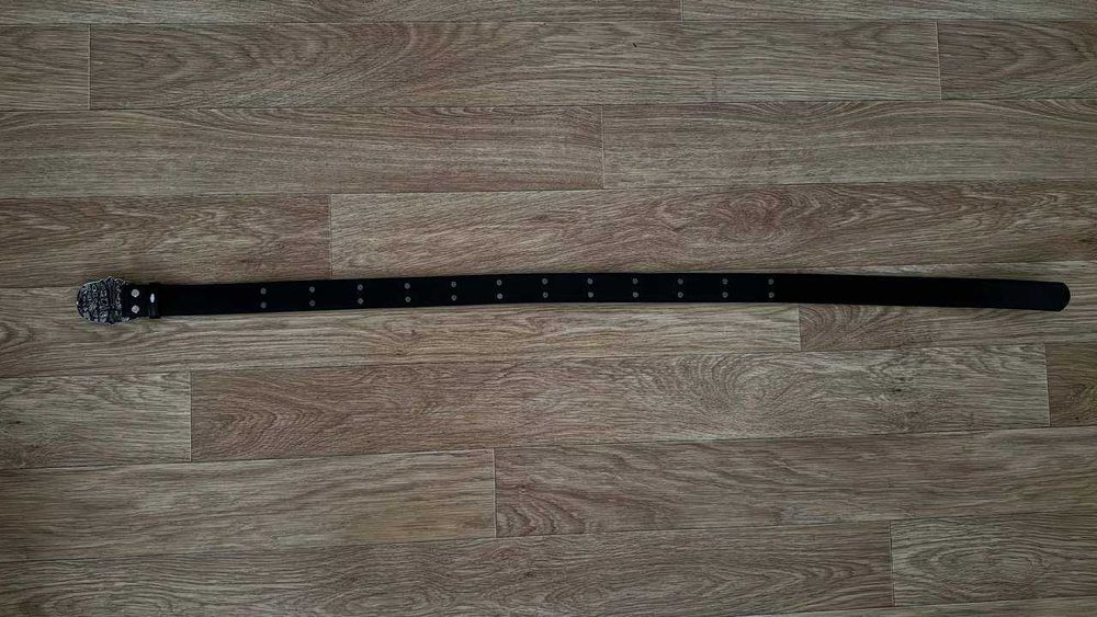 Дизайнерський шкіряний ремінь з готичною пряжкою