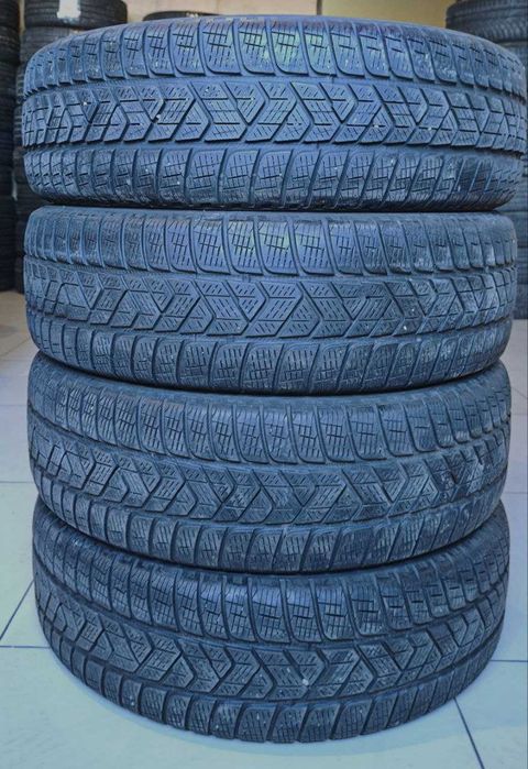 Пара шин б/у 215/70R16 104H Pirelli Scorpion Winter