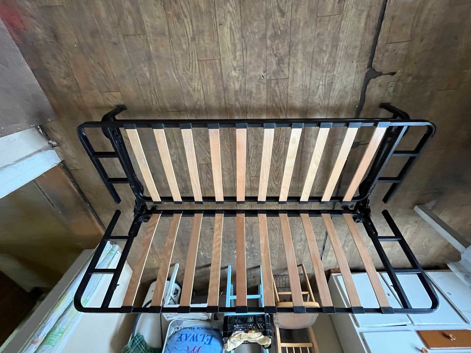 sofa rozkładana stelażowa