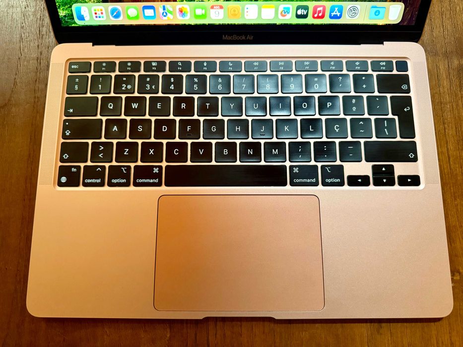 MacBook Air M1 2020 / 256GB SSD64750582728451121