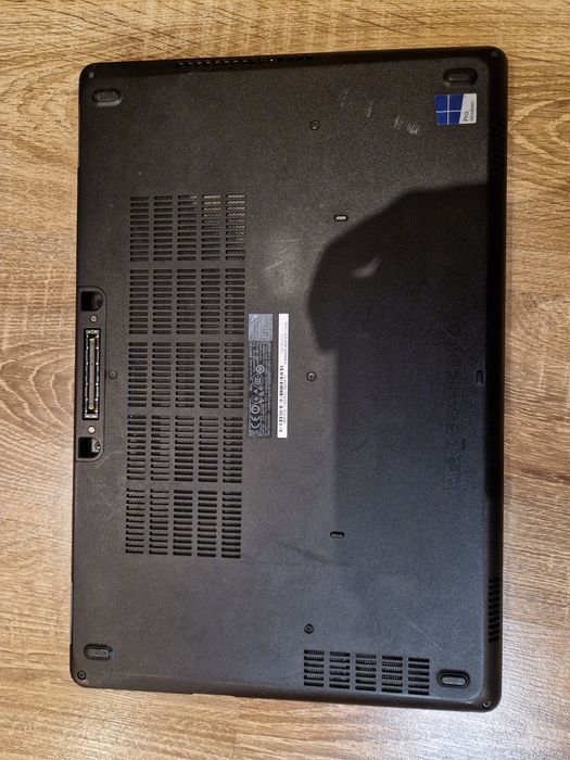 Dell ноутбук Intel Core i5, 16GB RAM, SSD 256GB, R9 360M