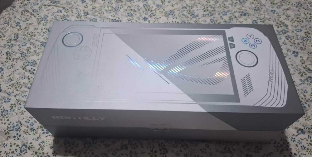 Asus Rog Ally Ryzen Z1 EX