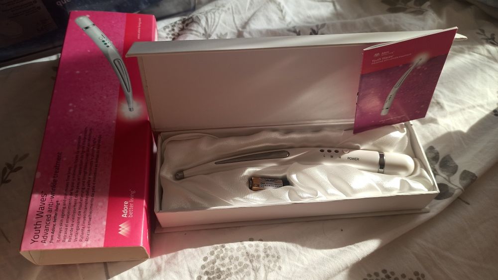 Caneta estética para atenuar rugas, pés de galinha e outros