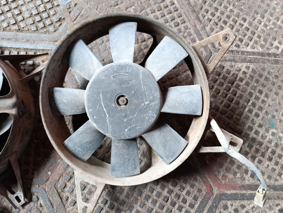 Вентилятор охлаждения двигателя деу сенс. Электровентилятор деу сенс