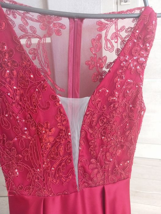 Бордова сукня  нарядна