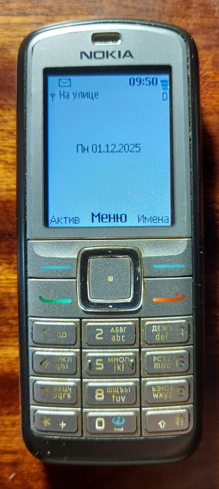 Мобильный телефон нокия 6070
